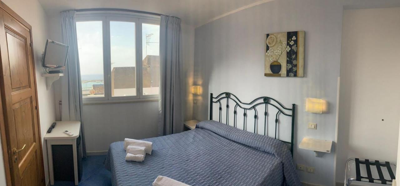 Badia Rooms & Breakfast Castellammare del Golfo Eksteriør billede