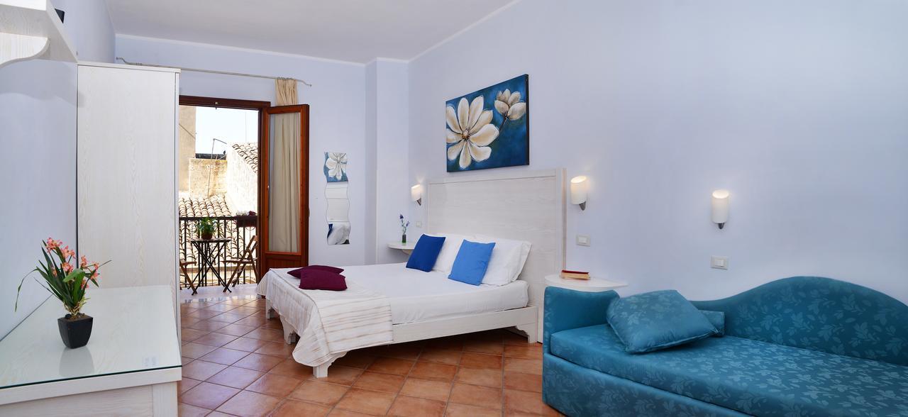 Badia Rooms & Breakfast Castellammare del Golfo Eksteriør billede